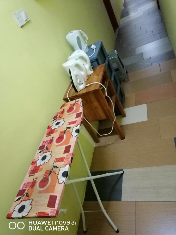 Layla Inn Batu Pahat Exteriér fotografie